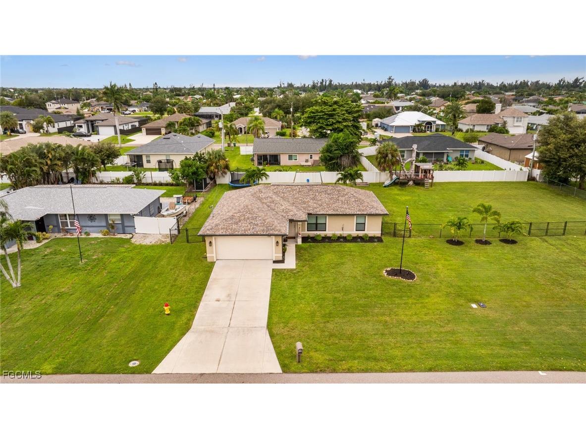 1108 SW 11th Avenue Cape Coral FL 33991 2025010750 image3