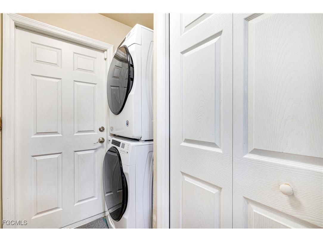 1108 SW 11th Avenue Cape Coral FL 33991 2025010750 image32