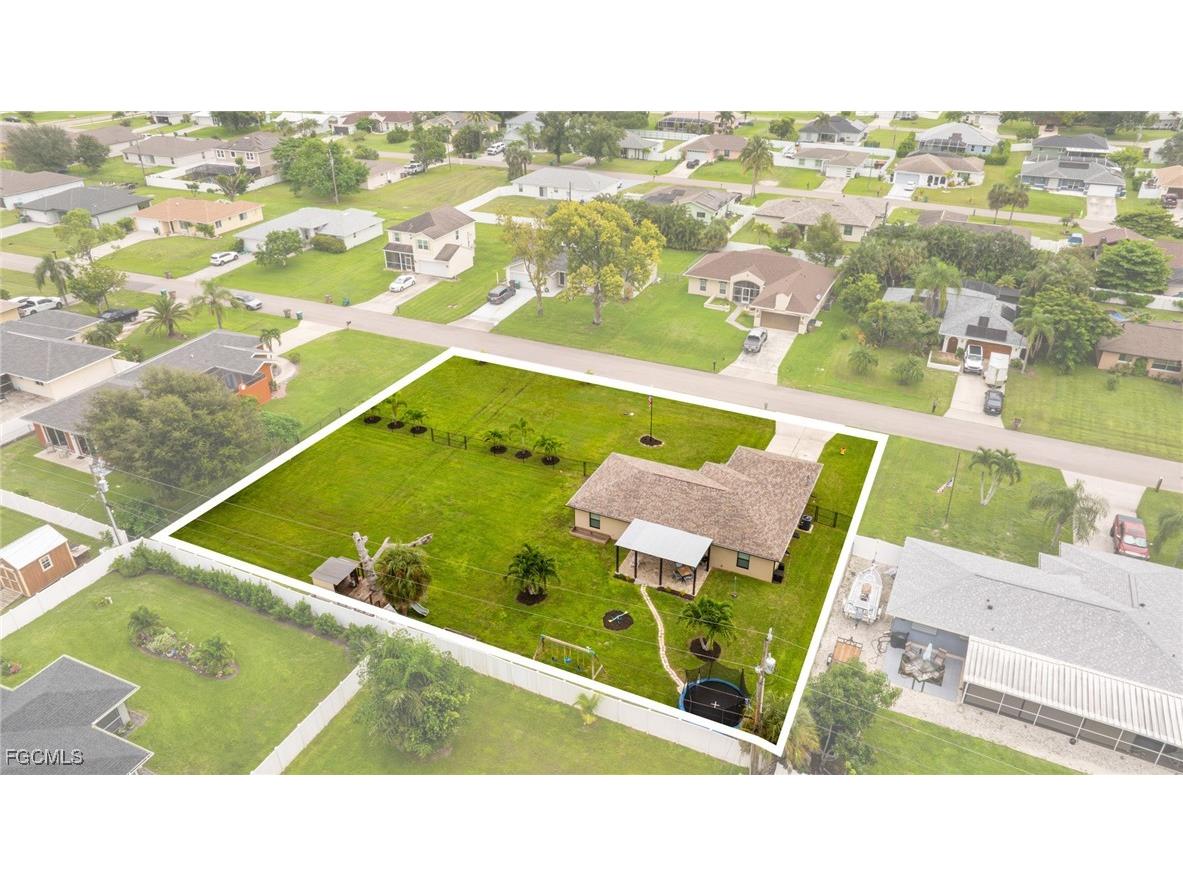 1108 SW 11th Avenue Cape Coral FL 33991 2025010750 image40