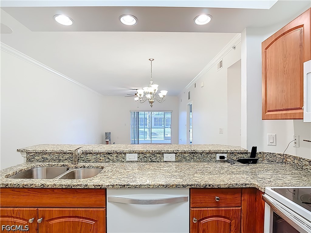 1108 Winding Pines Circle #104 Cape Coral FL 33909 2026013632 image4