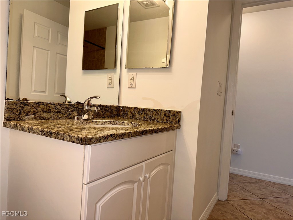 1108 Winding Pines Circle #203 Cape Coral FL 33909 2025017579 image28