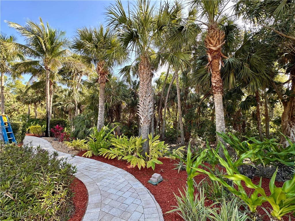 1108 Winding Pines Circle #203 Cape Coral FL 33909 2025017579 image44