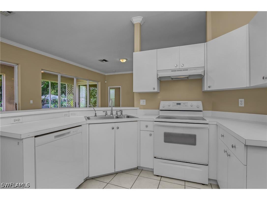 11082 Lakeland Circle Fort Myers FL 33913 226024615 image14