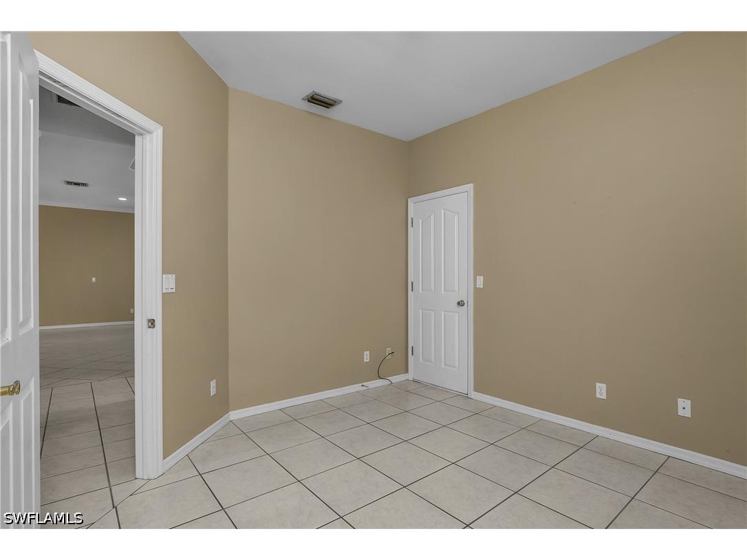 11082 Lakeland Circle Fort Myers FL 33913 226024615 image24