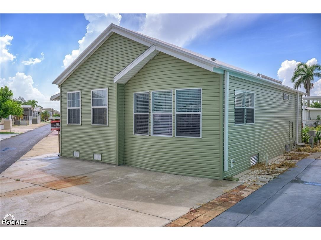 11089 Sunglow Lane Fort Myers FL 33908 2026016097 image23