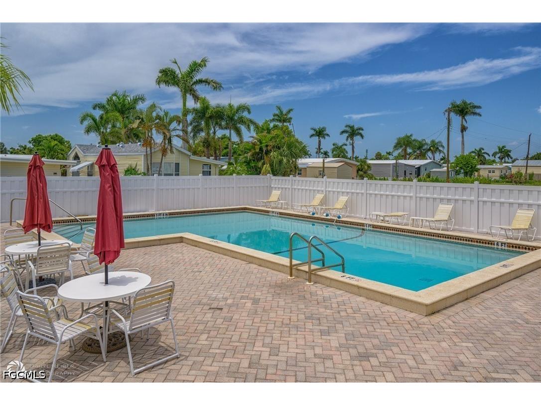 11089 Sunglow Lane Fort Myers FL 33908 2026016097 image32