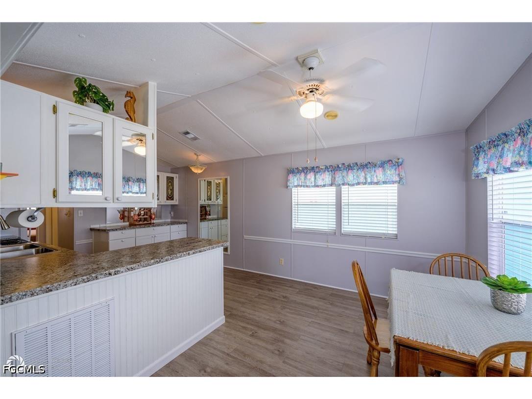 11089 Sunglow Lane Fort Myers FL 33908 2026016097 image8