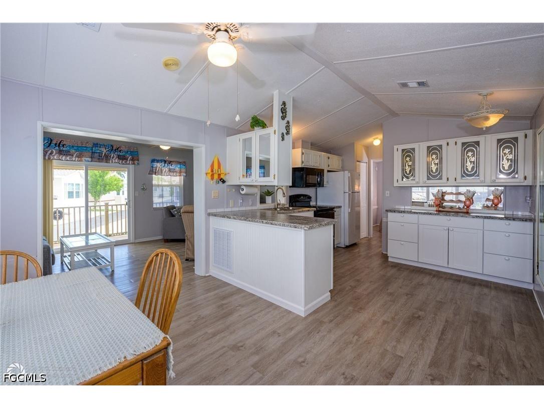 11089 Sunglow Lane Fort Myers FL 33908 2026016097 image9