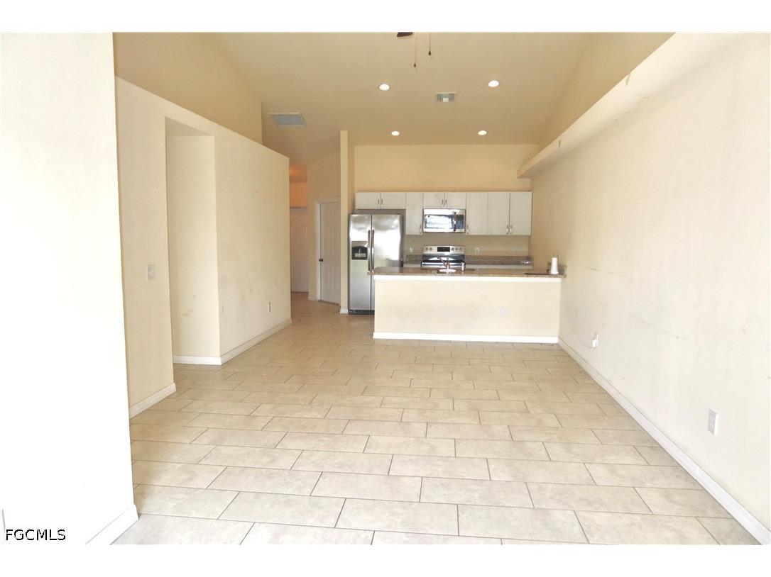 1109 Andalusia Boulevard Cape Coral FL 33909 2026018503 image5