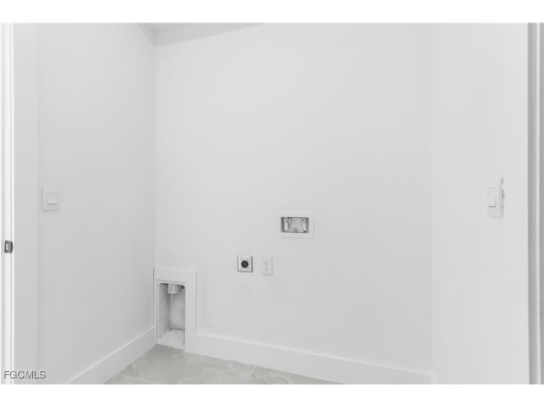 1109 Cumming Street E Lehigh Acres FL 33974 2025021333 image9