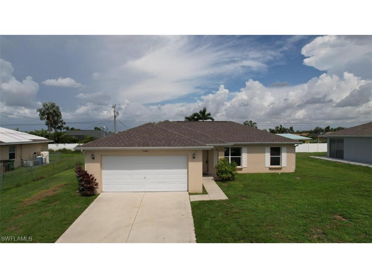 1109 NE 2nd Place Cape Coral FL 33909 223058108 image1