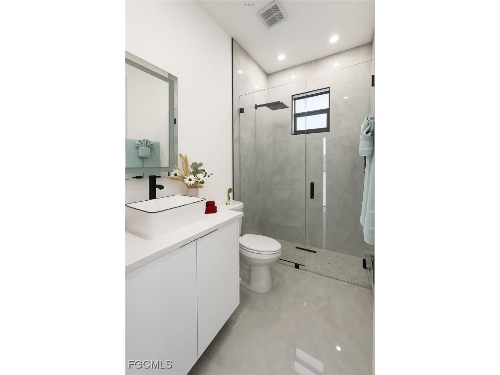 1109 NW 8th Terrace Cape Coral FL 33993 2025017853 image13