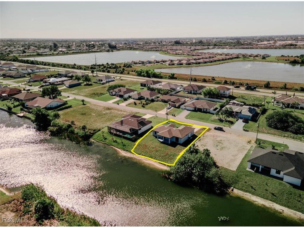 1109 NW 8th Terrace Cape Coral FL 33993 2025017853 image18