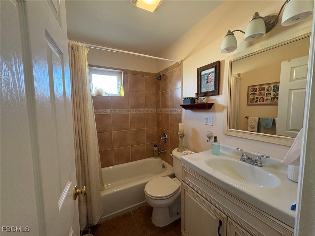 1109 SE 35th Terrace Cape Coral FL 33904 2026002912 image13