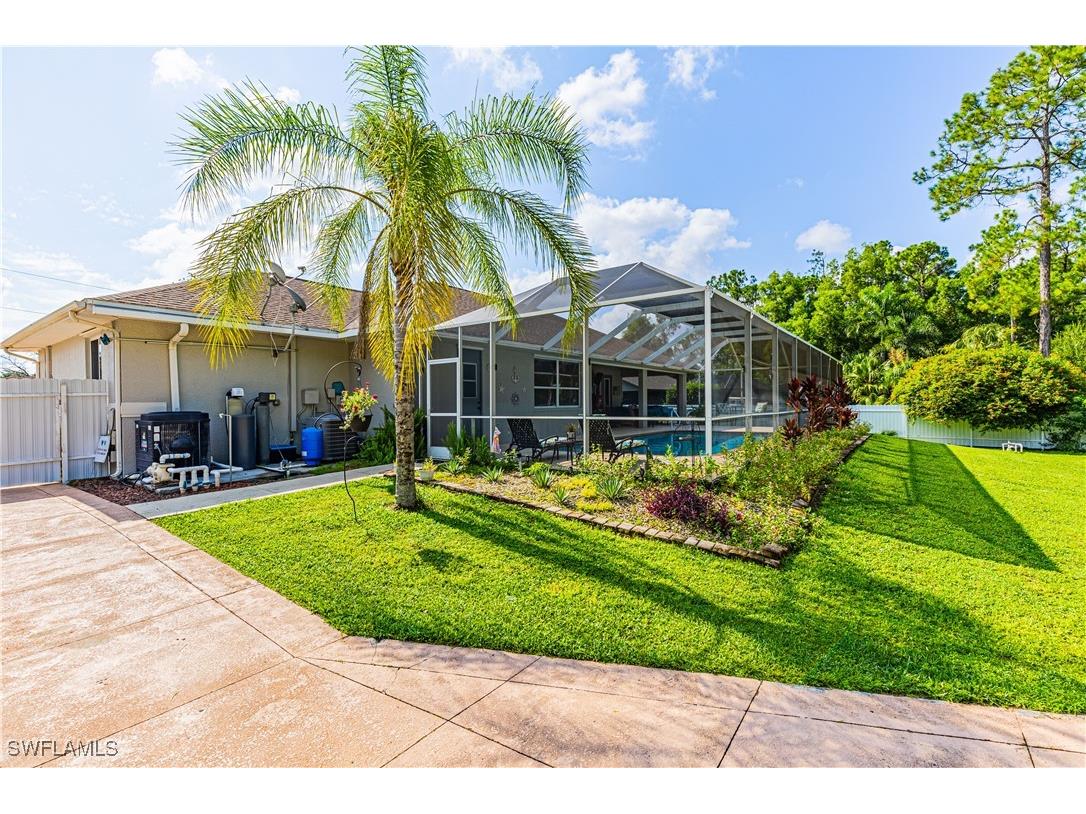1109 Thompson Avenue Lehigh Acres FL 33972 224063134 image1