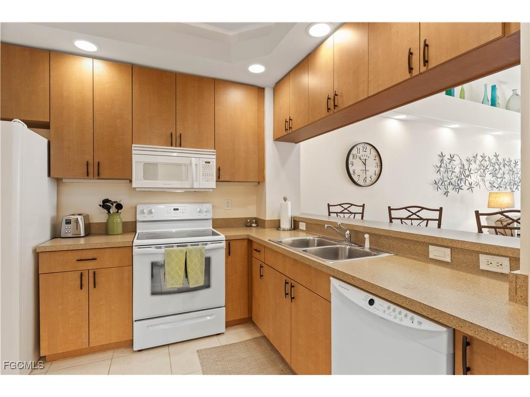 1109 Van Loon Commons Circle #303 Cape Coral FL 33909 2025007002 image12