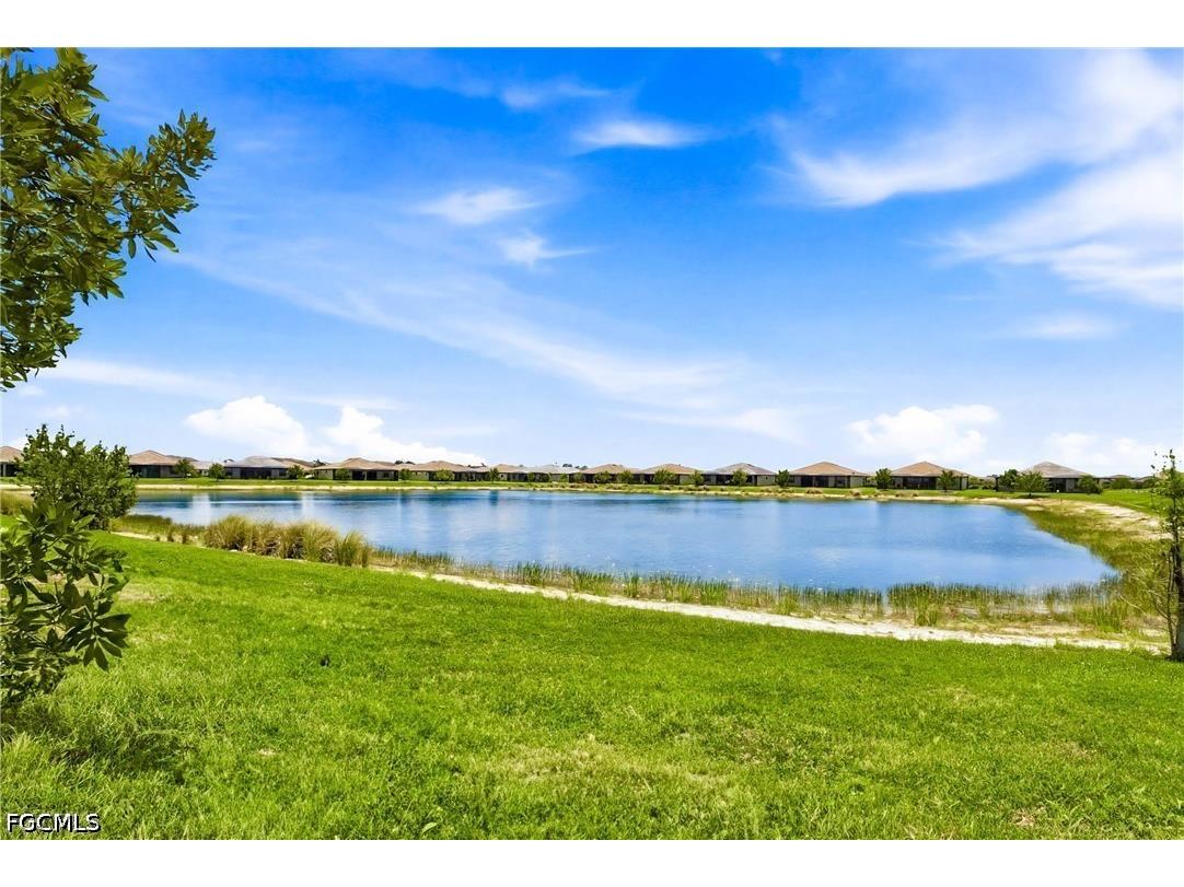 11091 Canopy Loop Fort Myers FL 33913 2026025801 image30
