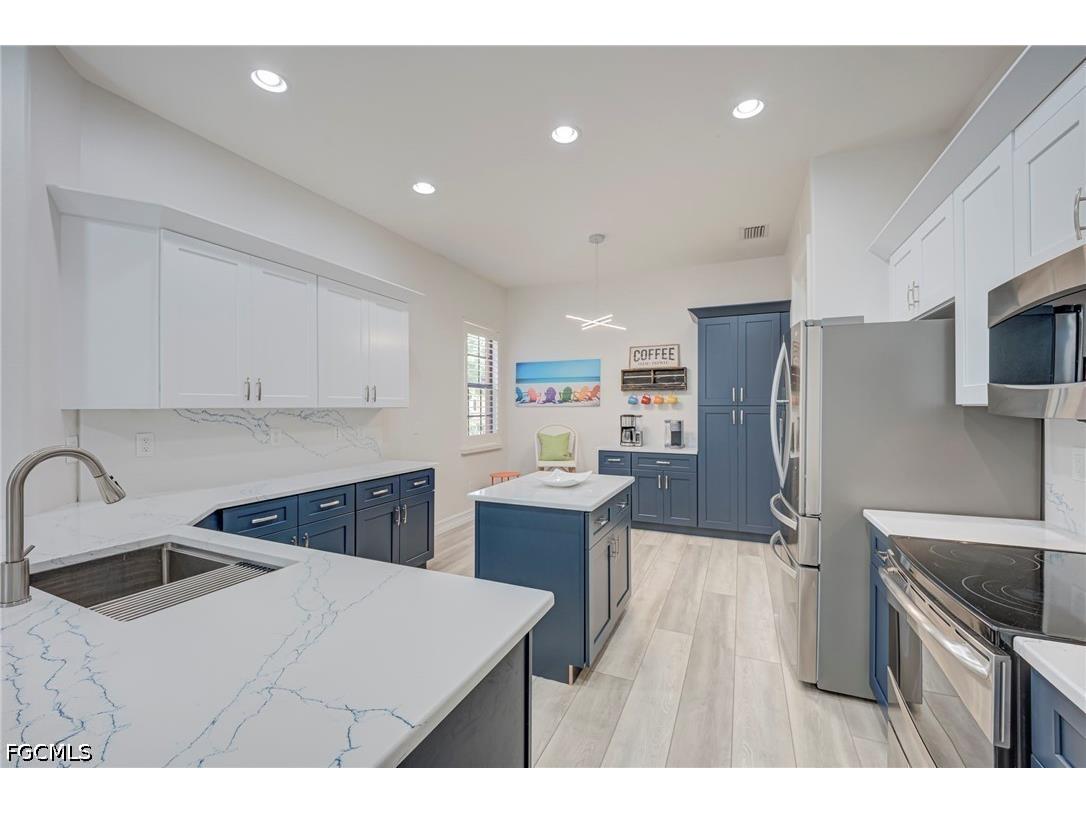 11096 Esteban Drive Fort Myers FL 33912 2026018702 image1