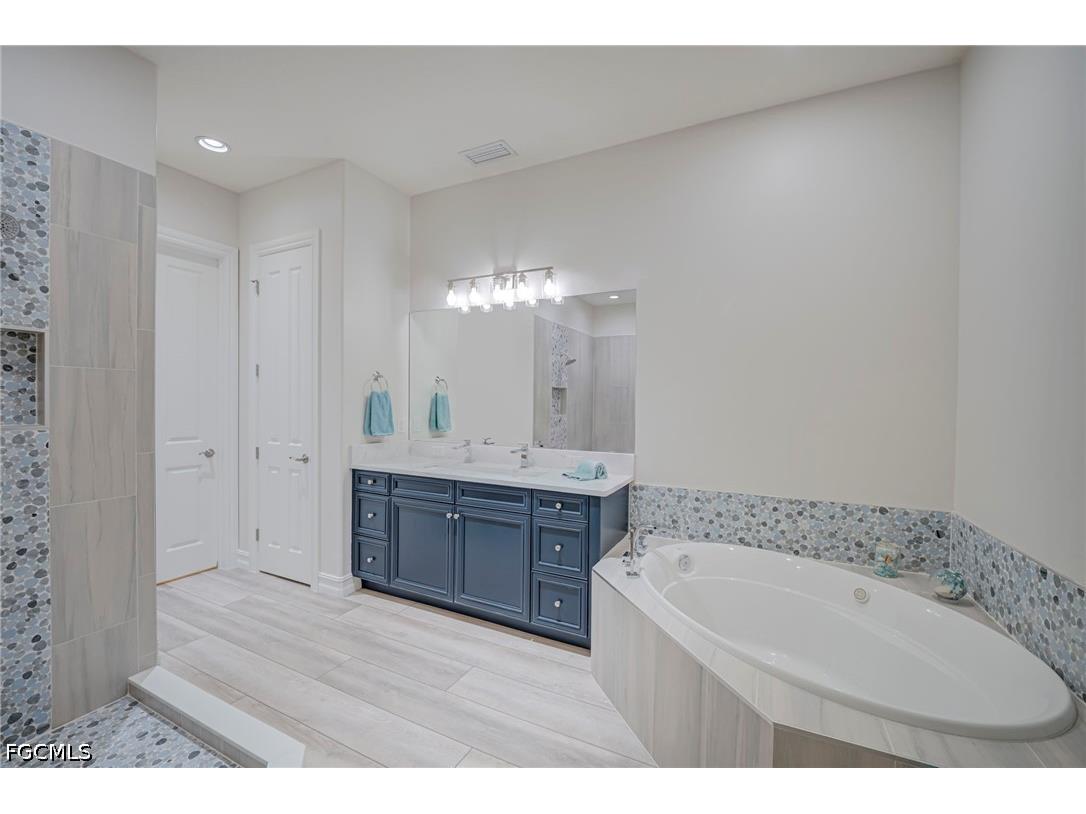 11096 Esteban Drive Fort Myers FL 33912 2026018702 image16