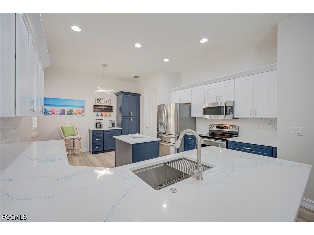 11096 Esteban Drive Fort Myers FL 33912 2026018702 image3