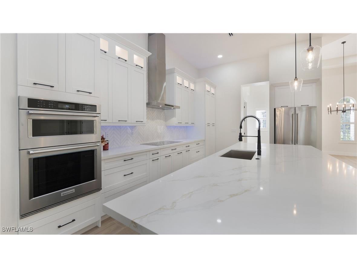 111 17th Street NW Naples FL 34120 225076145 image19