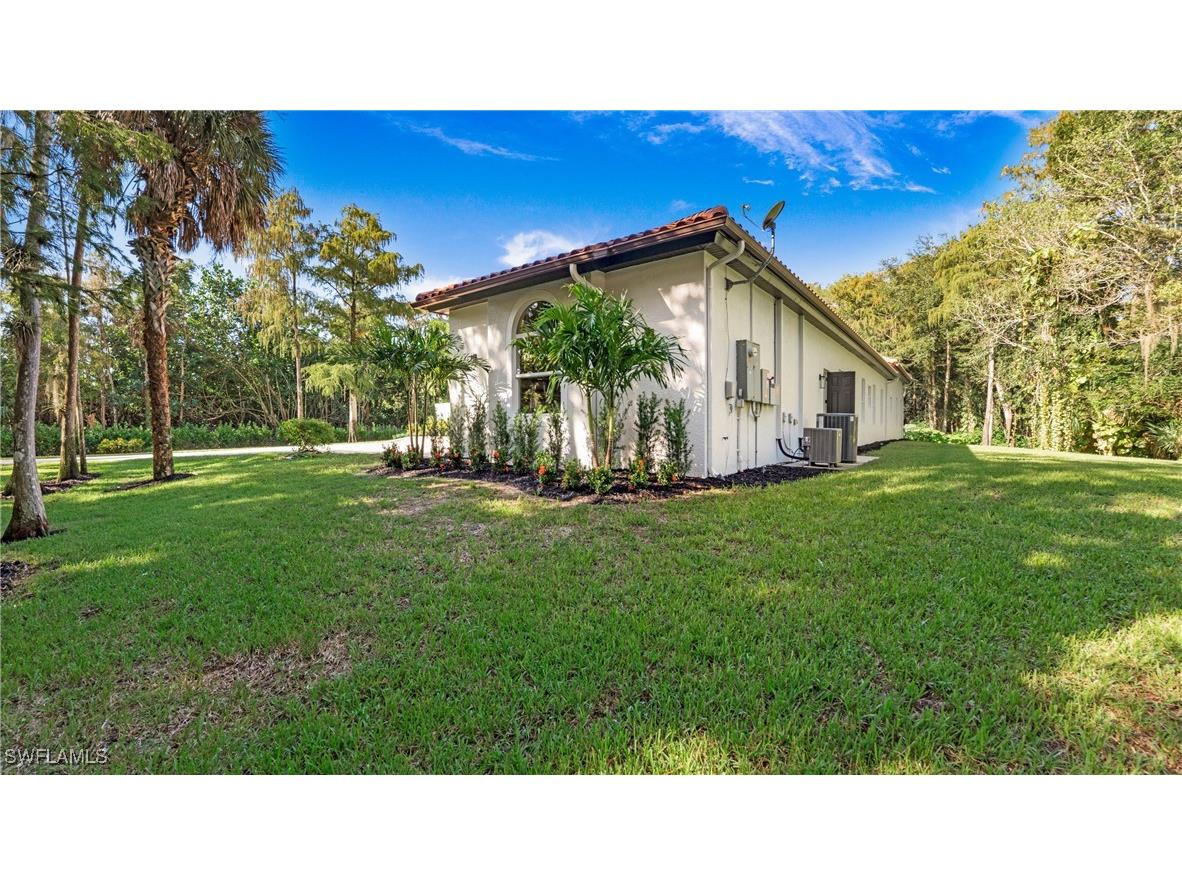 111 17th Street NW Naples FL 34120 225076145 image45