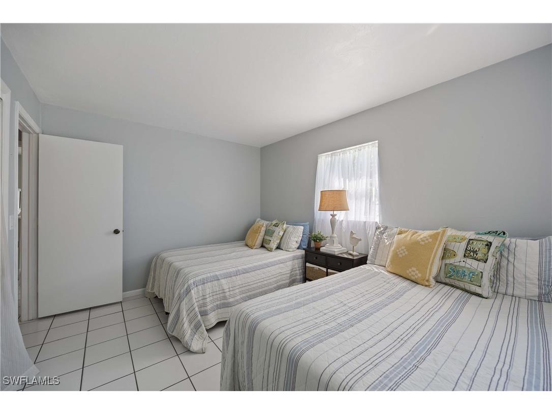 111 7th Street Naples FL 34113 225078945 image21