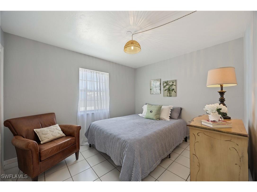 111 7th Street Naples FL 34113 225078945 image22