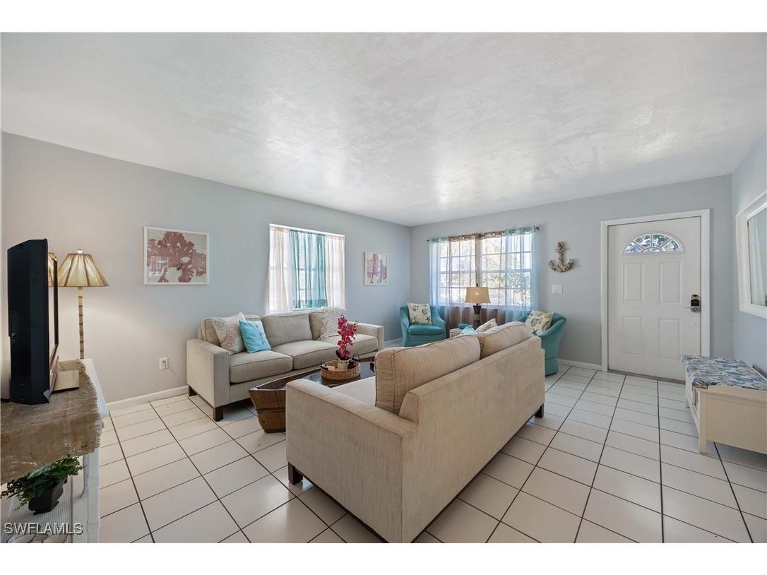 111 7th Street Naples FL 34113 225078945 image5