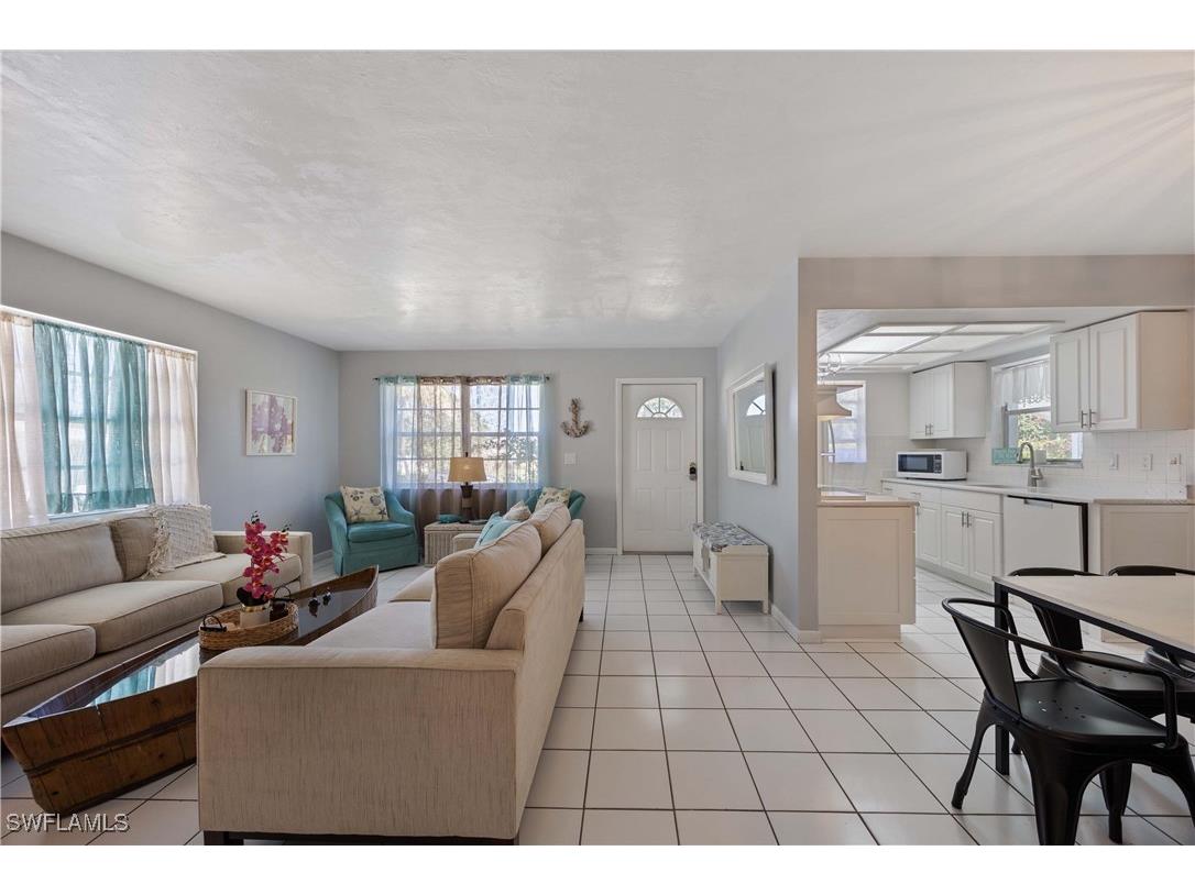 111 7th Street Naples FL 34113 225078945 image7