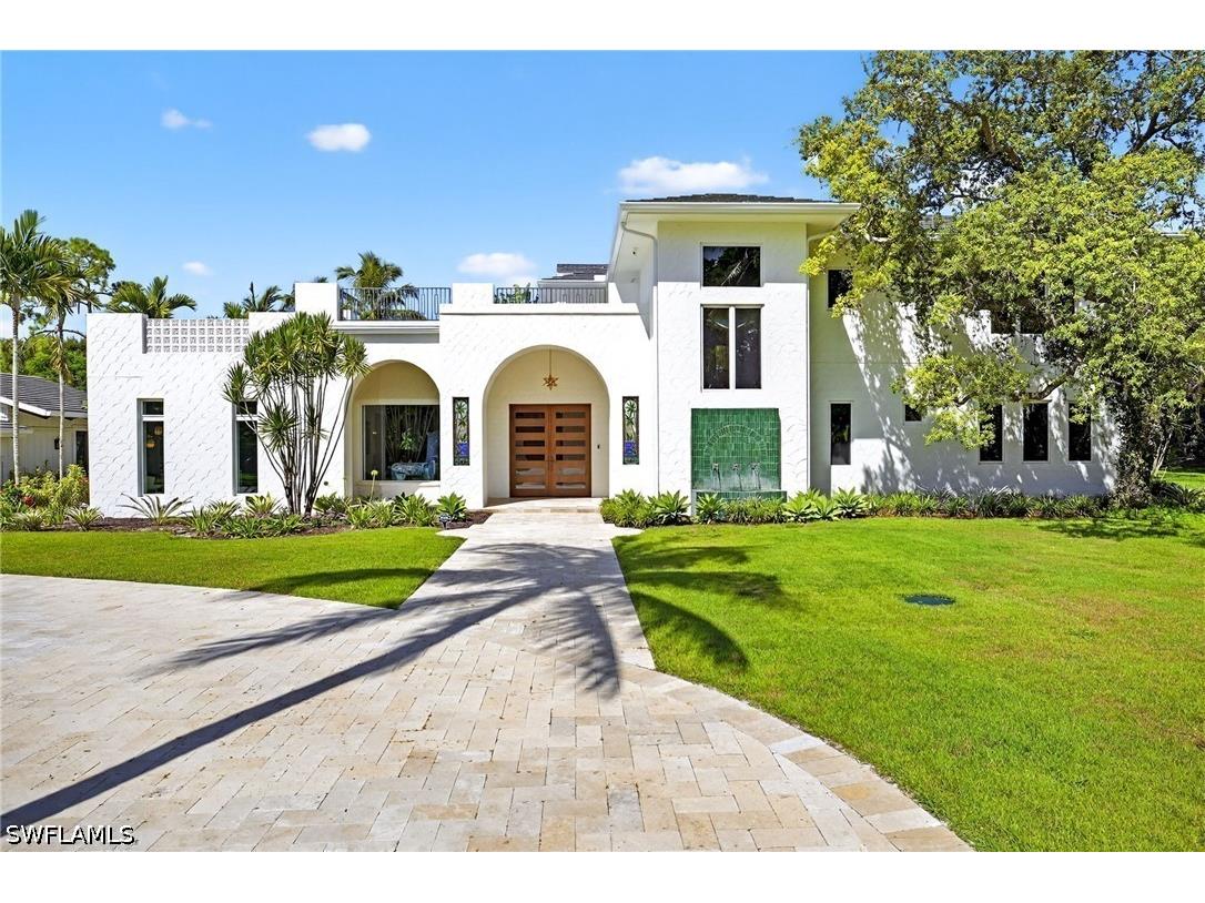 111 Caribbean Road Naples FL 34108 226020180 image10