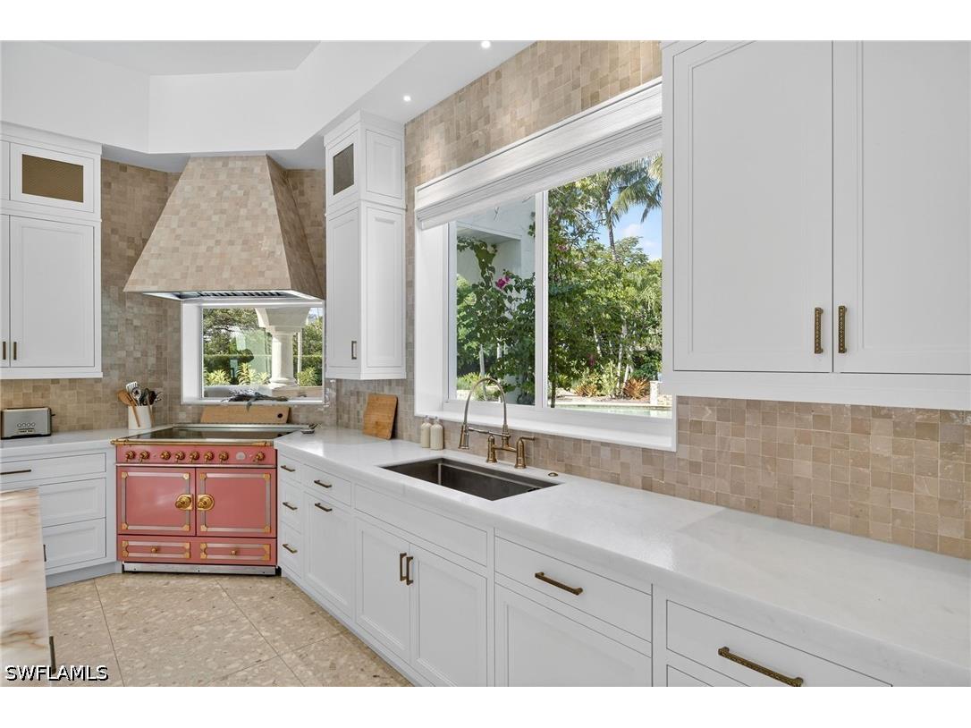 111 Caribbean Road Naples FL 34108 226020180 image15