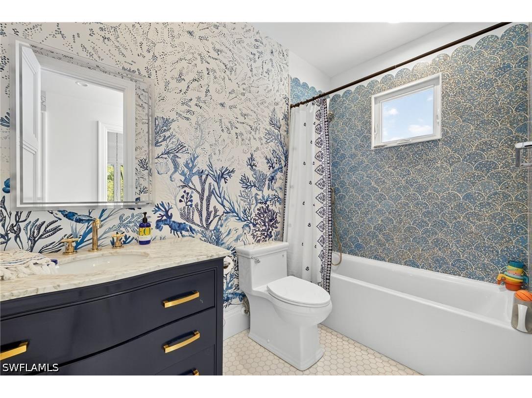 111 Caribbean Road Naples FL 34108 226020180 image34