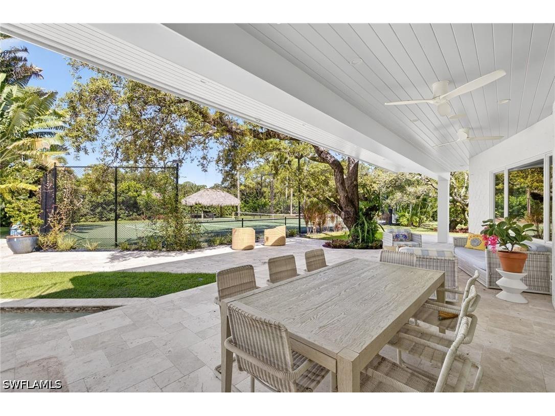 111 Caribbean Road Naples FL 34108 226020180 image4