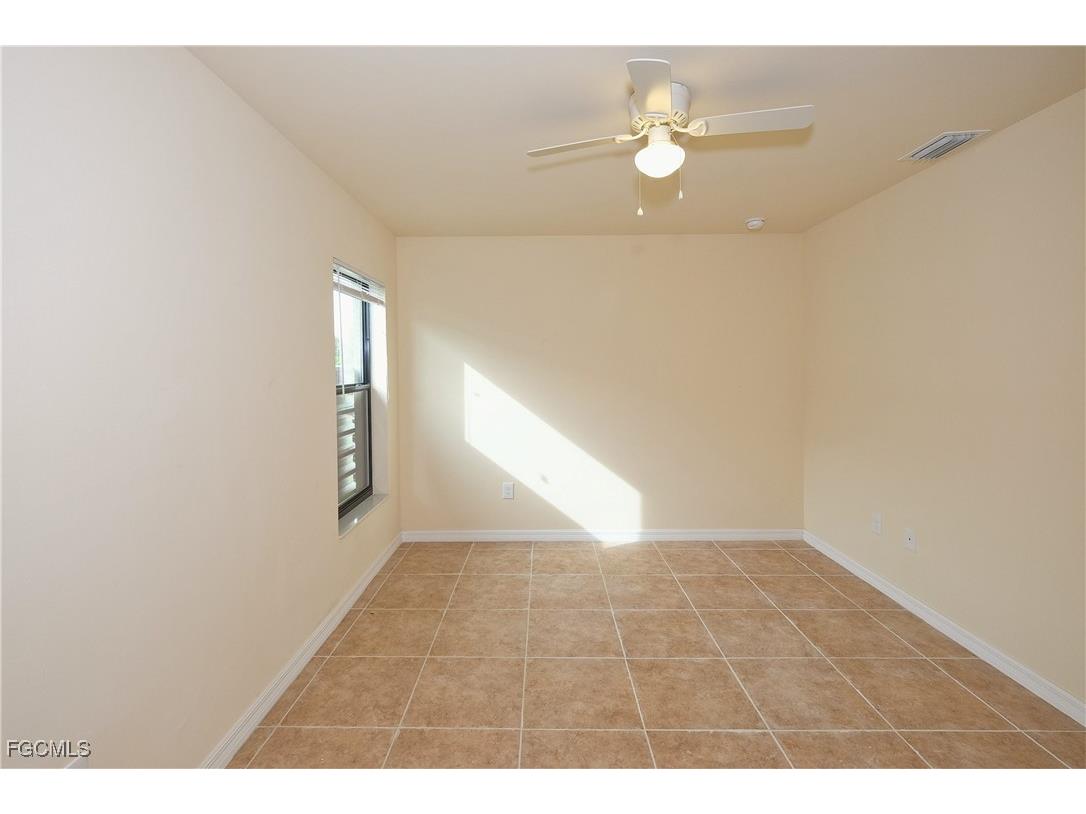 111/113 Cultural Park Boulevard S Cape Coral FL 33990 2025011120 image10