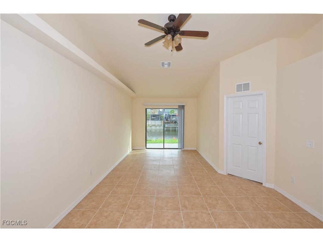 111/113 Cultural Park Boulevard S Cape Coral FL 33990 2025011120 image17