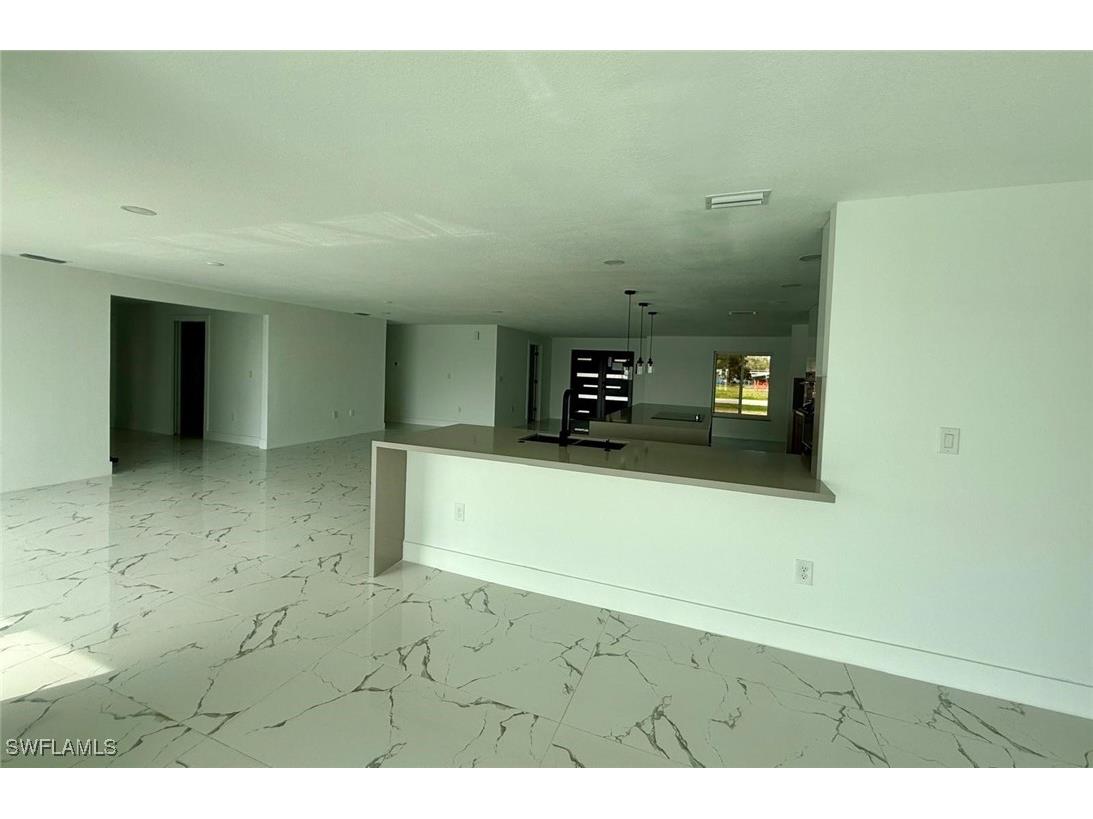 111 E North Shore Avenue North Fort Myers FL 33917 225020972 image14