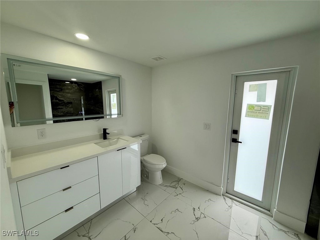 111 E North Shore Avenue North Fort Myers FL 33917 225020972 image27
