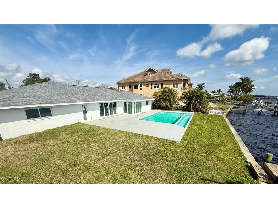111 E North Shore Avenue North Fort Myers FL 33917 225020972 image42