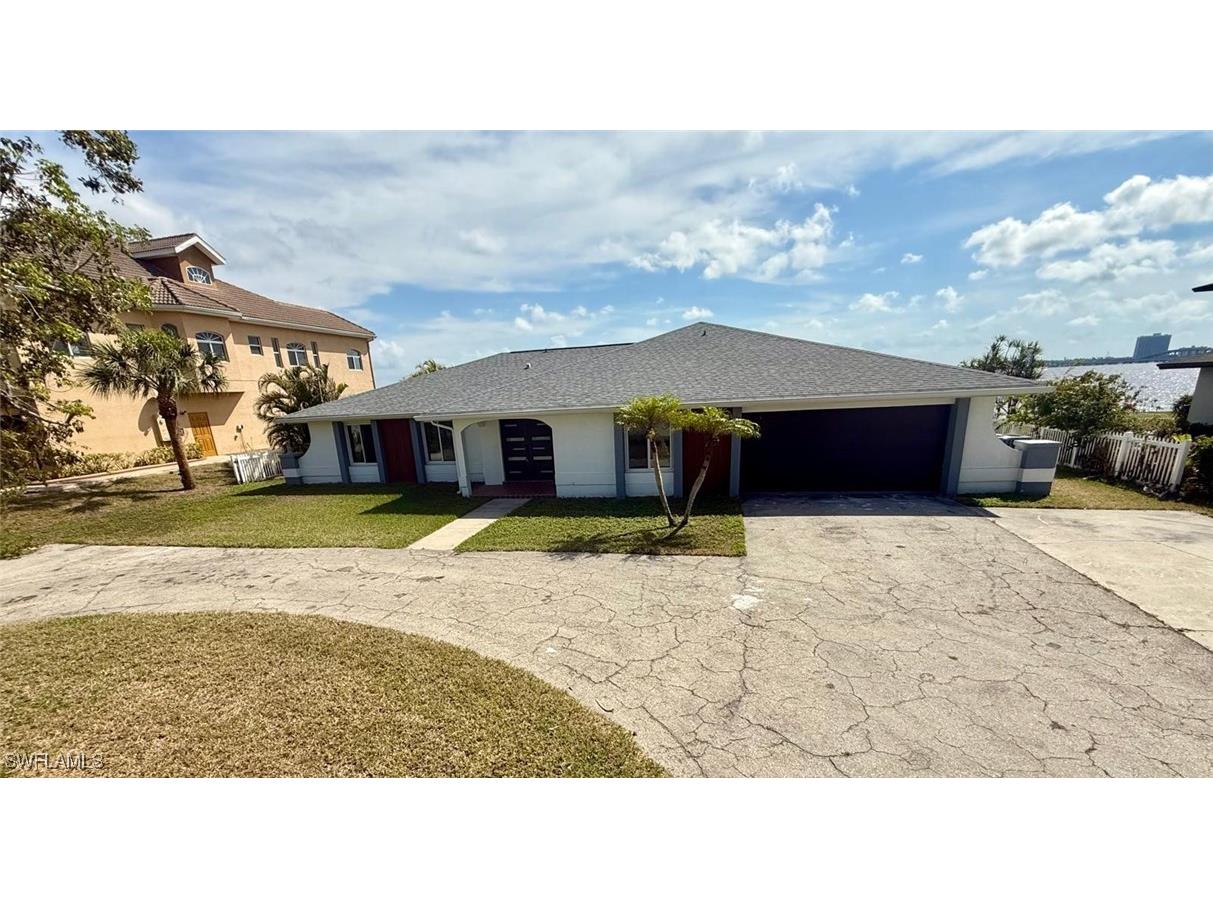 111 E North Shore Avenue North Fort Myers FL 33917 225020972 image5