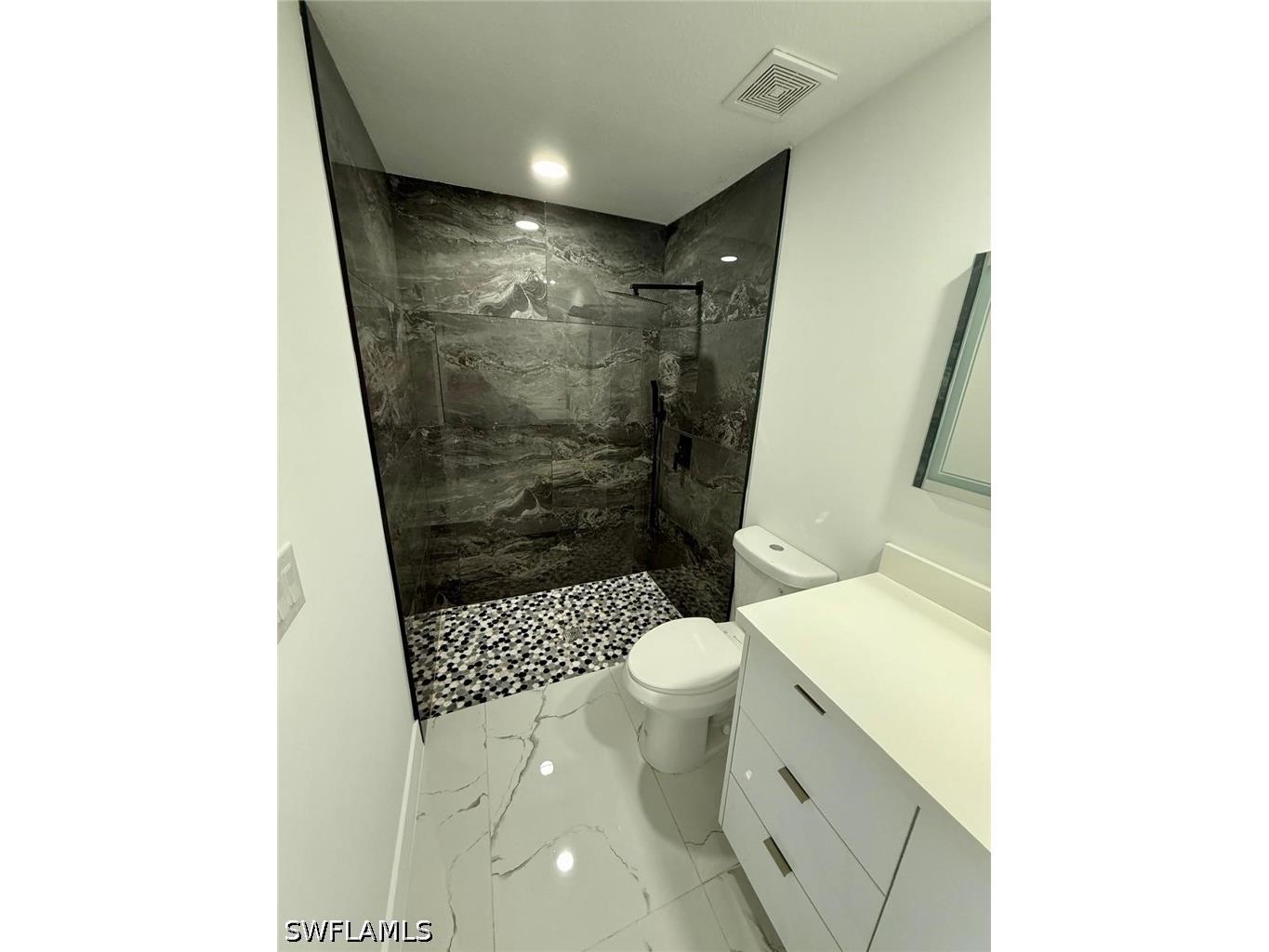 111 E North Shore Avenue North Fort Myers FL 33917 226020473 image26