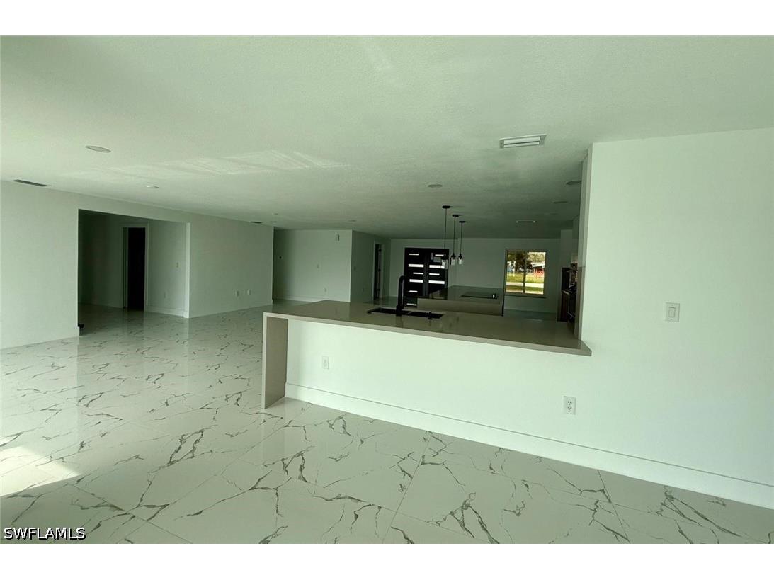111 E North Shore Avenue North Fort Myers FL 33917 226020473 image6