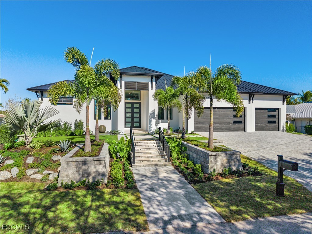 111 Montrose Drive Fort Myers FL 33919 2026003626 image7