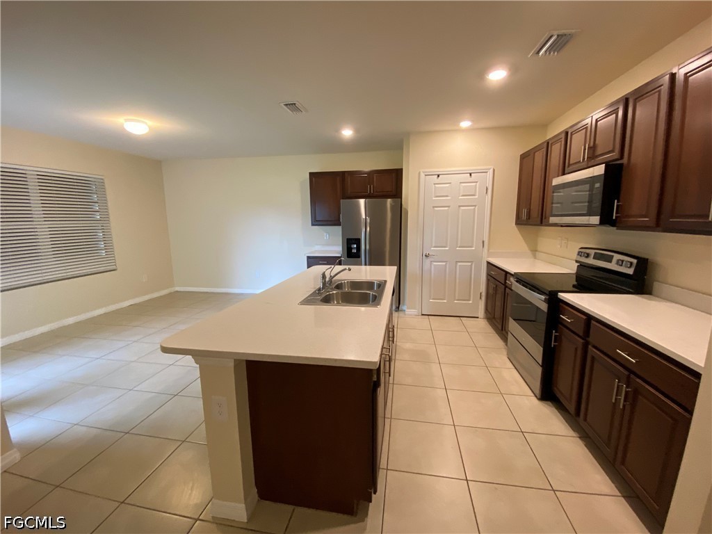 111 NW 9th Street Cape Coral FL 33993 2026029354 image6