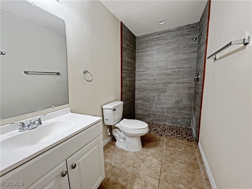 111 SE 2nd Avenue Cape Coral FL 33990 2025020551 image22