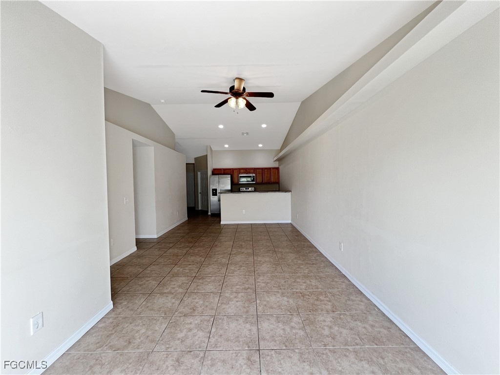 111 SE 2nd Avenue Cape Coral FL 33990 2025020551 image8