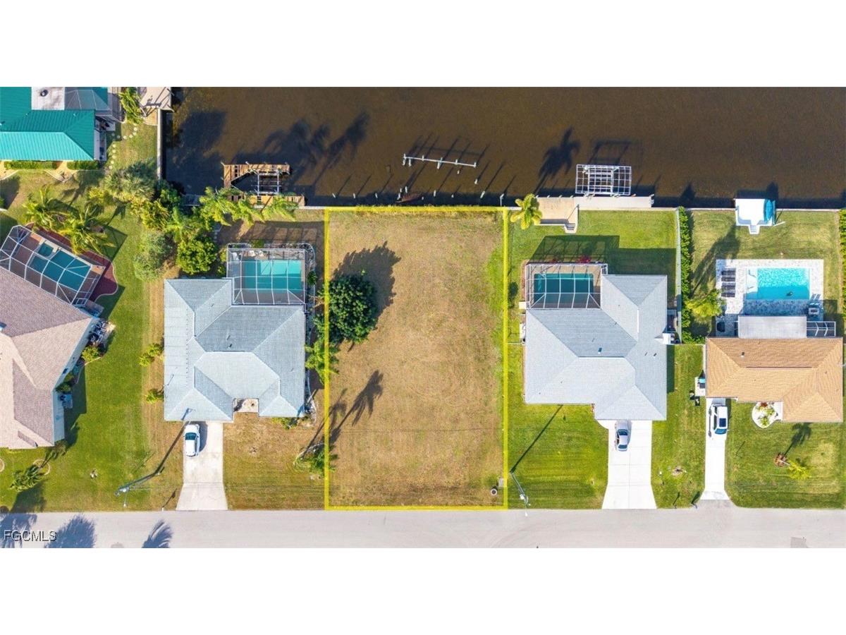 111 SE 37th Terrace Cape Coral FL 33904 2026001422 image1