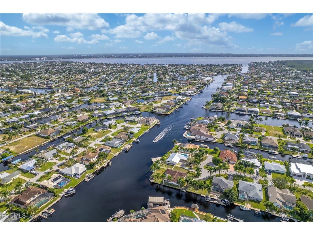 111 SW 49th Terrace Cape Coral FL 33914 2025018862 image2