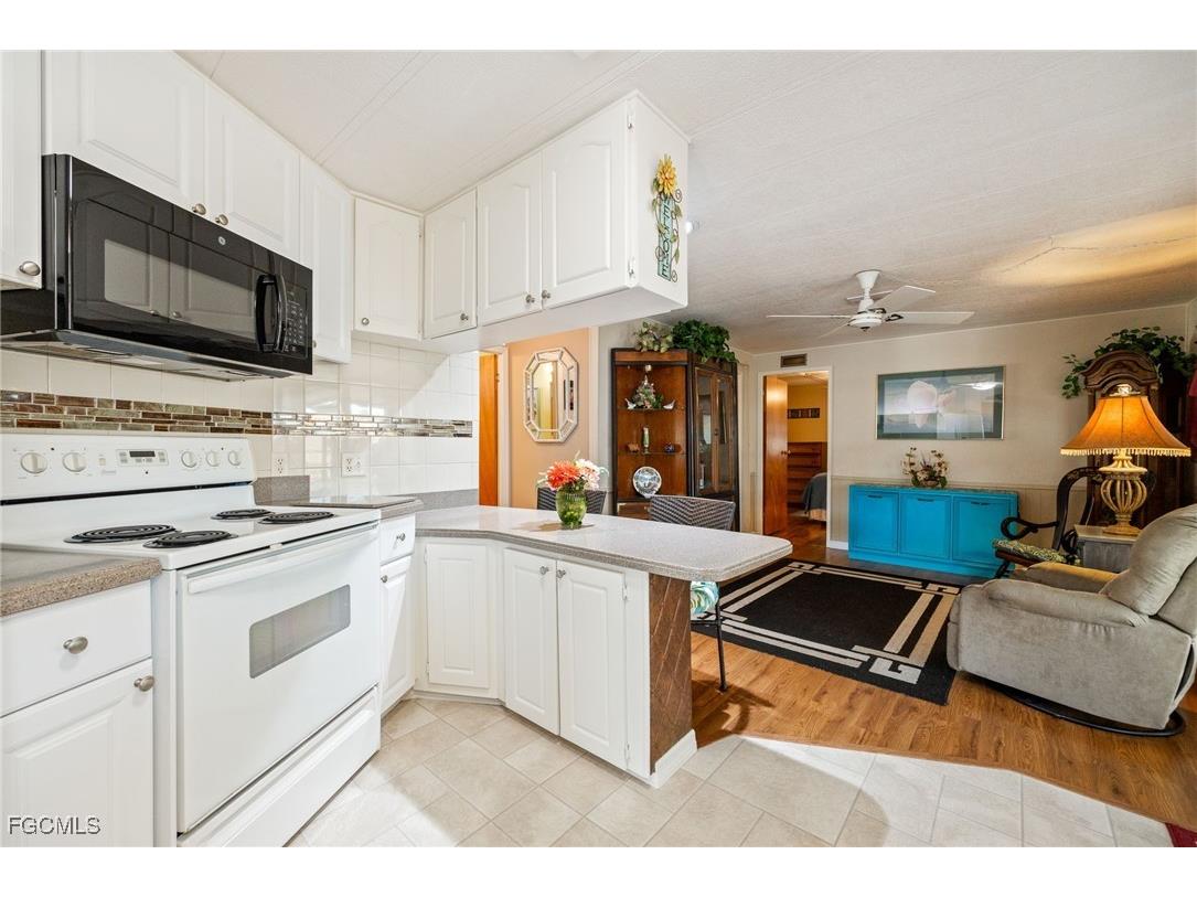 111 Snead Drive North Fort Myers FL 33903 2026006586 image14