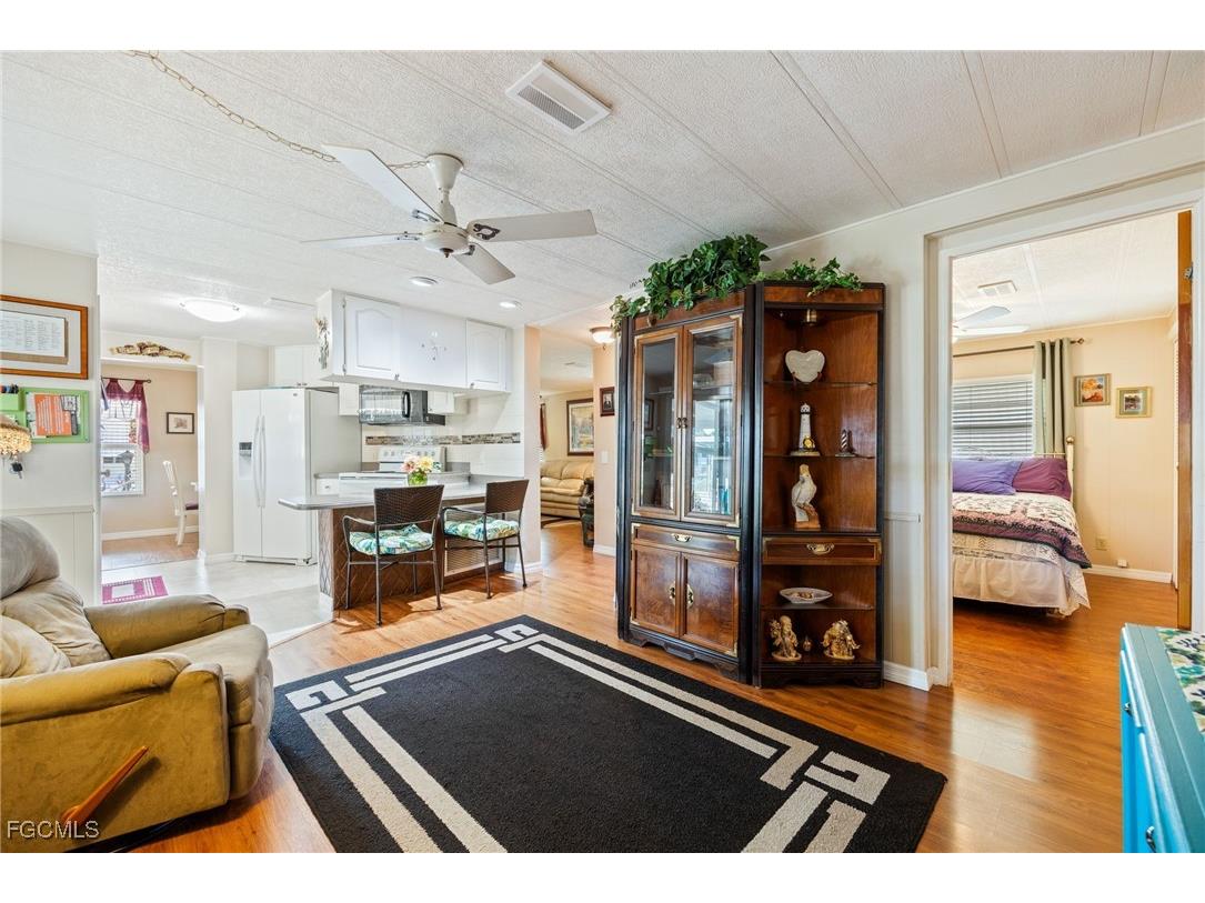 111 Snead Drive North Fort Myers FL 33903 2026006586 image16
